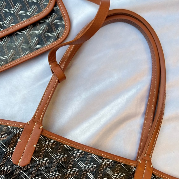 ‼️‼️SOLD‼️‼️Goyard St Louis Tote PM - Picture 4 of 16